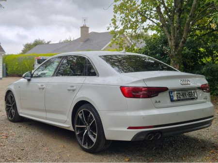 2016 Audi A4 2.0 TDI S LINE 190 bhp QUATTRO 190P €15,995 thumbnail