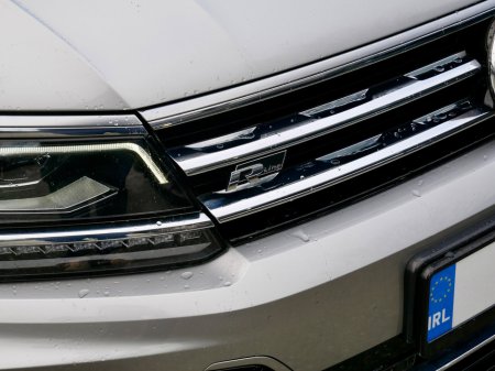 2018 Volkswagen Tiguan 2.0 TDI 150HP 4WD R-Line DSG €29,950 thumbnail