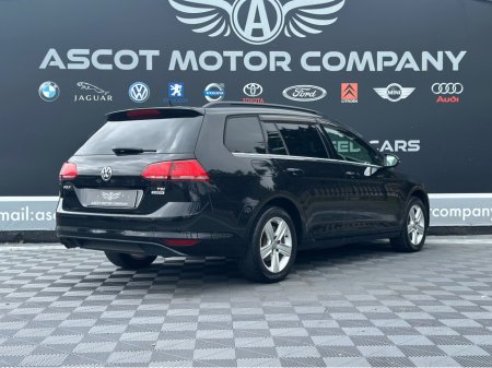 2015 Volkswagen Golf Estate €10,900