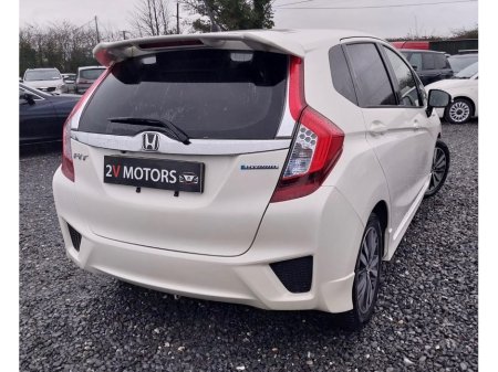 2014 Honda Fit DAA-GP5 HYBRID 5DR AUTO €8,450