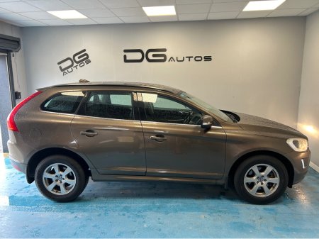 2015 Volvo XC60 D4 FWD SE 5DR €9,950