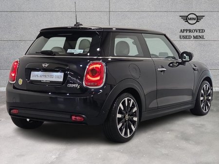 2022 MINI Hatch Electric Level 3 €22,950 thumbnail
