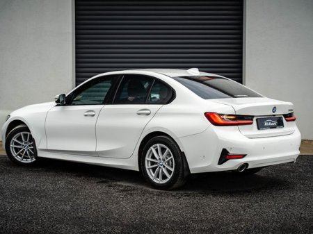 2020 BMW 3 Series 320D SE €23,950 thumbnail