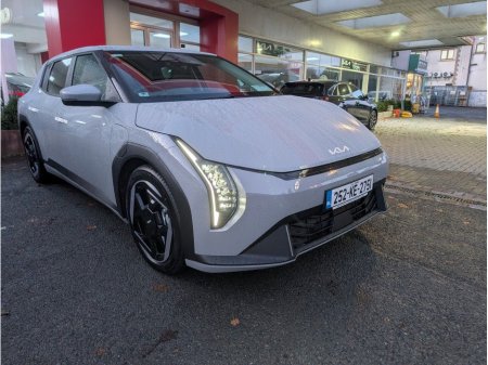 2025 Kia EV4 Earth 3 Hatchback