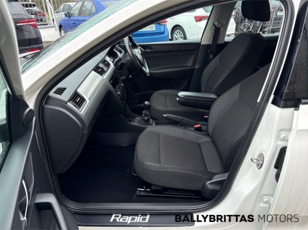 2014 Skoda Rapid 1.2 TSI Ambition SB thumbnail