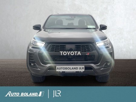 2023 Toyota Hilux 2.8 GR Sport Auto - Diamond Turned Alloy Wheels, Heated Seats, Reverse Camera, LED DRL, Sat Nav €49,975 thumbnail