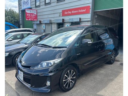 2016 Toyota Estima DAA AHR20W €23,500