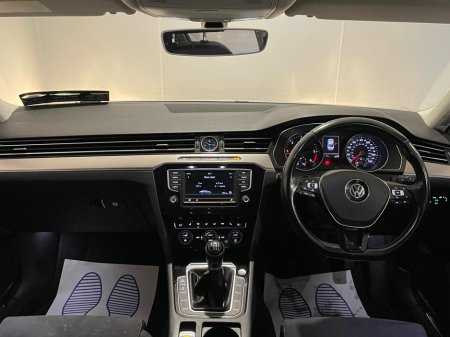 2015 Volkswagen Passat 2.0 TDI GT BLUEMOTION 150PS 4DR €10,900 thumbnail