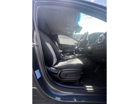 2021 Hyundai Kona COMFORT MILD HYBRID COMMERCIAL €12,967