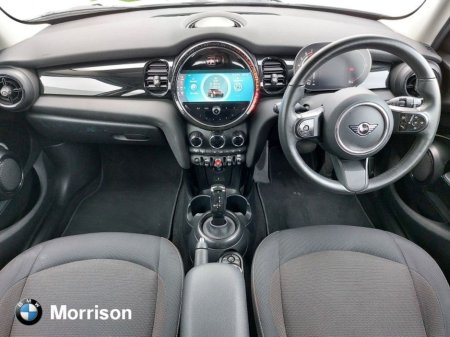 2023 MINI Hatch COOPER Cooper Classic Auto €25,995