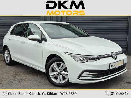 2023 Volkswagen Golf LIFE 2.0 TDI 115HP 5DR €27,995