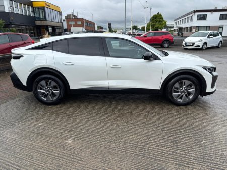 2024 Peugeot 408  €28,950