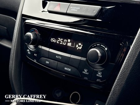 2020 Suzuki Vitara SZT 1.4 Petrol Hybrid Manual - 4 Years Manufacturer Warranty €17,950 thumbnail