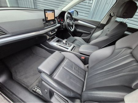 2021 Audi Q5 40 TDI S-TRONIC SE LAUNCH €39,995 thumbnail
