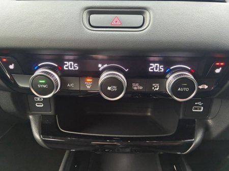 2025 Honda HR-V "Advance" Model Hybrid, Only 400 Kilometres, Display Model €41,500 thumbnail