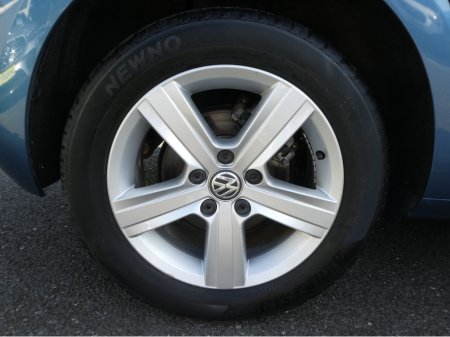 2015 Volkswagen Golf with NCT €13,950 thumbnail