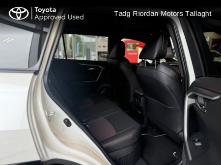 2025 Toyota Rav4 HYBRID SPORT * PRE REG MODEL SHOWROOM CAR * €56,150