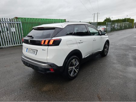 2017 Peugeot 3008 ALLURE 1.2 130 4DR €12,450