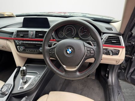 2018 BMW 3 Series 330e Sport €21,888 thumbnail