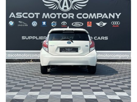 2014 Toyota Aqua Auto €9,500 thumbnail