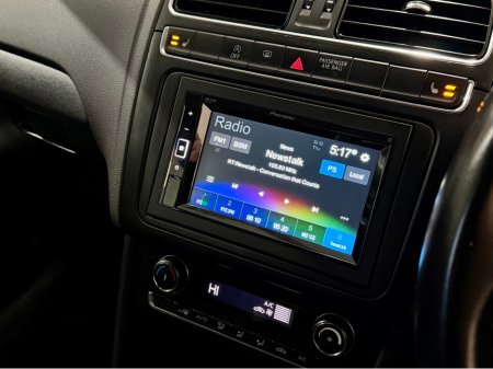 2017 Volkswagen Polo 1.2 TSI ComfortLine UpGrade-Package €14,500