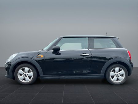 2015 MINI Hatch ONEDHATCH D XN12 2DR ONE €6,950