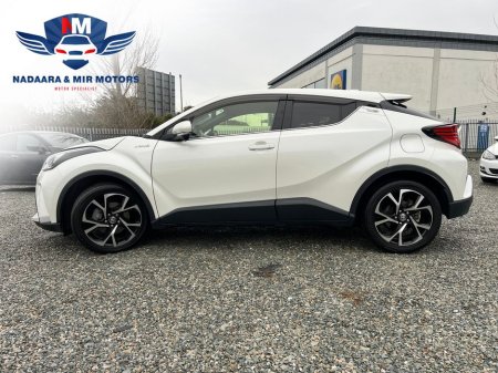 2020 Toyota C-HR 1.8L 6AA ZYX11 5DR AUTO €21,499 thumbnail
