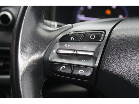 2019 Hyundai Kona Executive 1.6 Diesel Two Tone €16,950 thumbnail