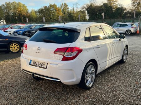 2013 Citroen C4 ==1.6 HDI SELECTION//PAN ROOF//NEW NCT//SERVICED== €4,945 thumbnail