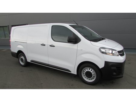 2023 Opel Vivaro KOMFORT L2 1.5 D-TURBO 100PS €22,000