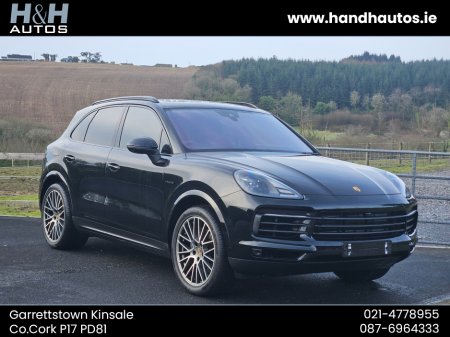 2023 Porsche Cayenne SE HYBRID 5DR AUTOMATI thumbnail
