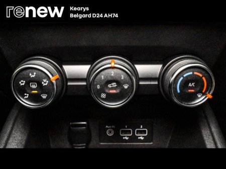 2020 Renault Clio Dynamique TCe 100 MY19 €13,900 thumbnail