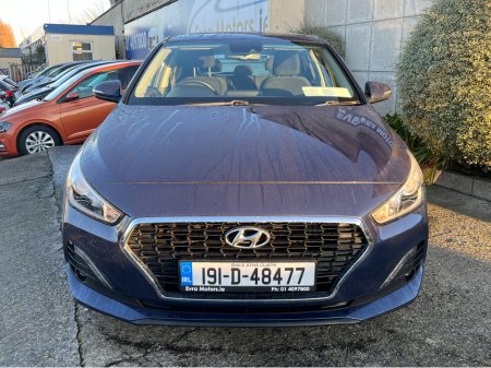 2019 Hyundai i30 SE NAV T-GDI 1.0 PETROL //SAT NAV//REVERSE CAMERA//WIRELESS PHONE CHARGER//CARPLAY// €14,950 thumbnail