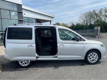 2026 Ford Tourneo Connect Titanium Auto, (Taxi Spec) Wheelchair Accessible €65,000