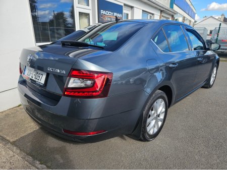 2020 Skoda Octavia SOL 1.0 TSI 115HP 4DR €17,950