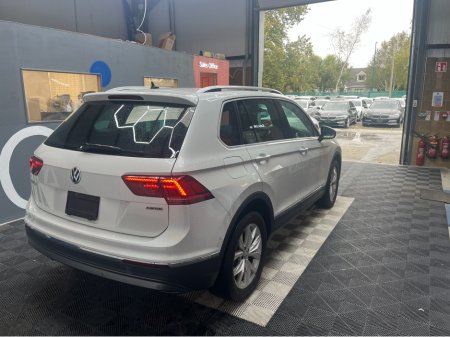 2018 Volkswagen Tiguan €25950! 2018 VOLKSWAGEN TIGUAN 2.0 DIESEL / 58K KMS / ADATPIVE CRUISE CONTROL, HEATED SEATS, REVERSE CAMERA & MORE €25,950