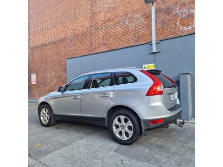 2010 Volvo XC60 2.4D DRIVe SE Lux FWD €7,450
