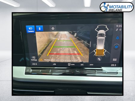 2026 Ford Tourneo Connect Active 1.5 PHEV Hybrid Wheelchair Accessible Taxi €66,995 thumbnail