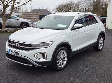 2023 Volkswagen T-Roc 2.0 Diesel Automatic €31,950 thumbnail