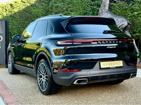 2023 Porsche Cayenne E-HYBRID 5DR AUTO €94,950
