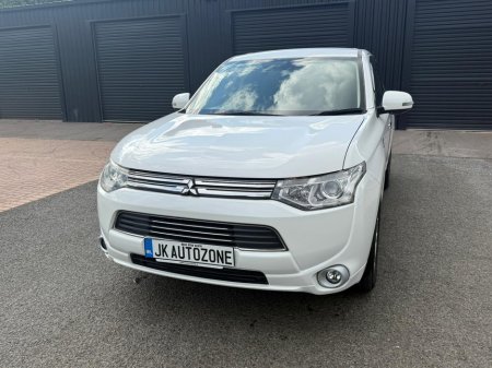2013 Mitsubishi Outlander 2.0 PHEV G HYBRID 4WD €14,995
