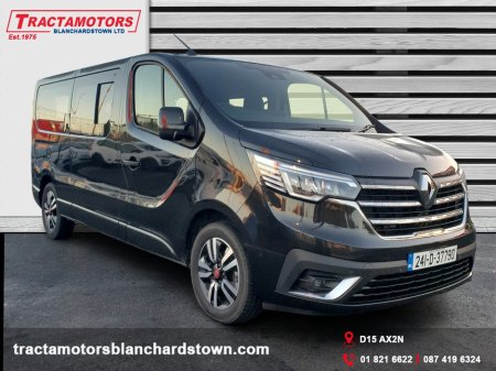 2024 Renault Trafic Passenger 9 SEAT AUTO 170HP RED EDITION €54,999 thumbnail