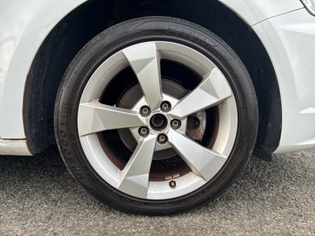 2016 Audi A1 1.0  Petrol Automatic TFSI €14,950 thumbnail