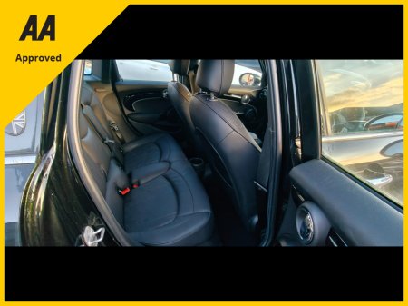 2023 MINI Cooper 2023 Auto Exclusive 5 Door 37369kms €28,950 thumbnail