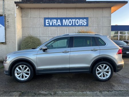 2019 Volkswagen Tiguan HIGHLINE 4MOTION AUTOMATIC 2.0 DIESEL //HIGH SPEC//360 PARKING CAMERAS//FRONT AND REAR HEATED SEATS//POWER TAILGATE//HEAD UP DISPLAY// thumbnail