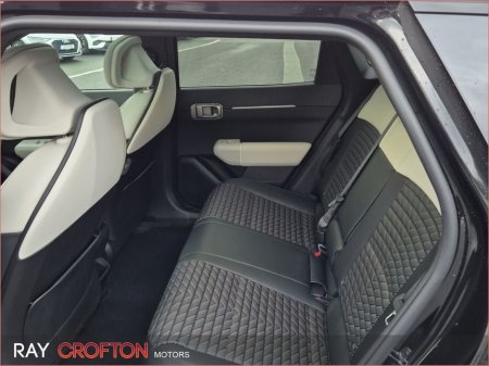 2025 Kia EV4 EV4 5 HB GT LINE LR 5DR AUTO €49,950 thumbnail