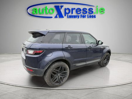 2016 Land Rover Range Rover Evoque Evoque TD4 SE Auto 5DR €17,995 thumbnail