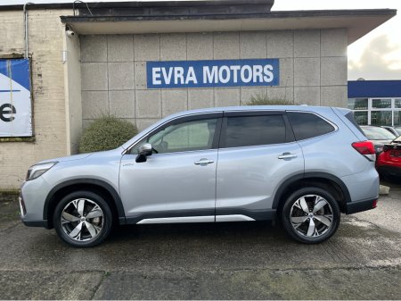 2020 Subaru Forester 4WD ADVANCE AUTOMATIC HYBRID 2.0 PETROL //HIGH SPEC//HEATED SEATS AND STEERING WHEEL//REVERSE CAMERA//ADAPTIVE CRUISE CONTROL// €29,950 thumbnail