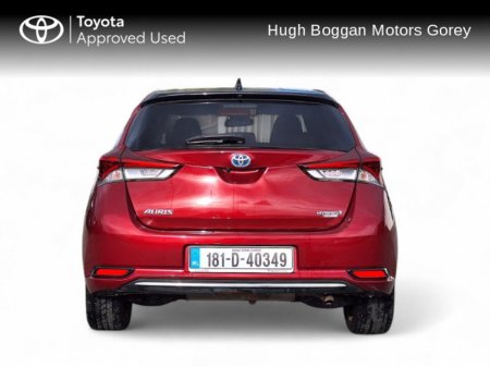 2018 Toyota Auris Hybrid Luna Sport €17,950