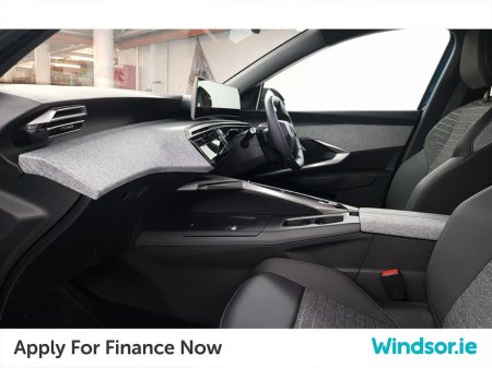 2025 Peugeot 3008 BEV 73kWH 210BHP Allure €38,995